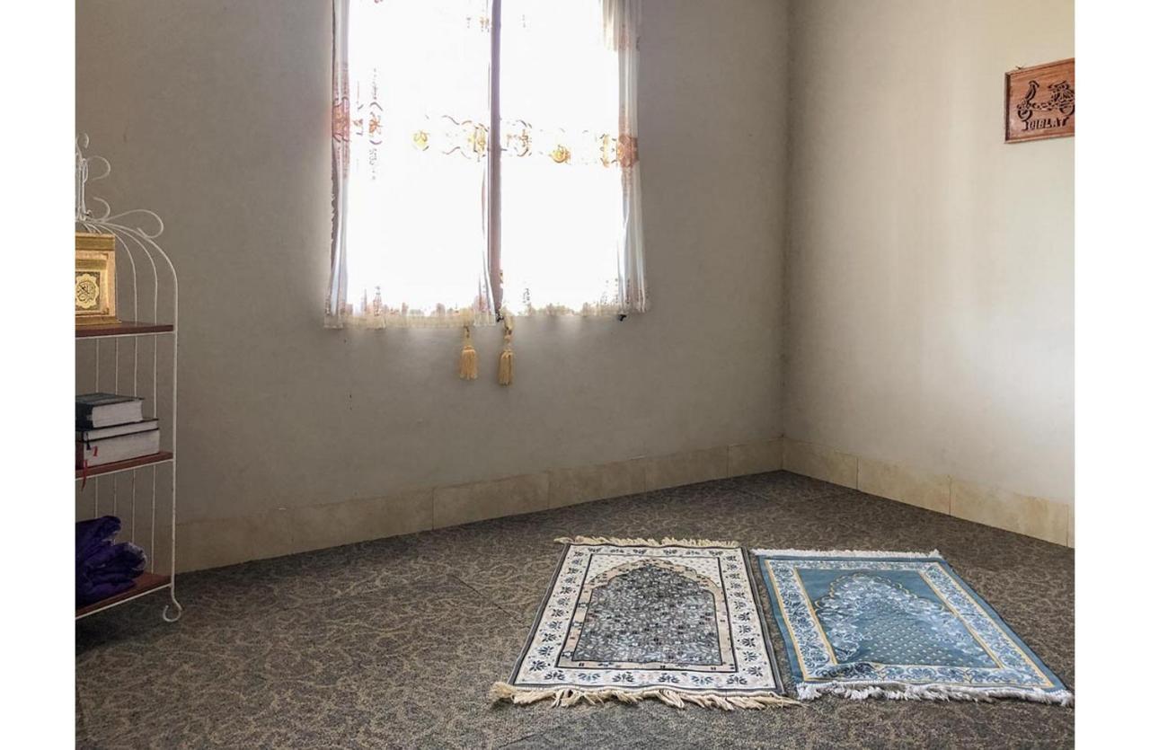 Sinar Hotel Enrekang エクステリア 写真